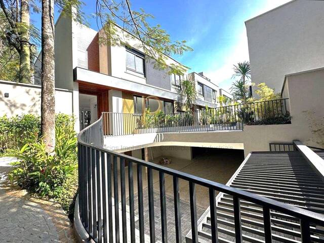 #4538 - Casa Sobrado em Condomínio para Venda em São Paulo - SP - 1