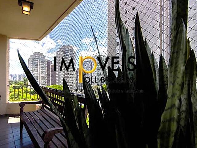 Apartamento Um por Andar para Venda em São Paulo - 5