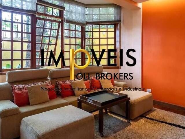 Sobrado de Rua para Venda em São Paulo - 5