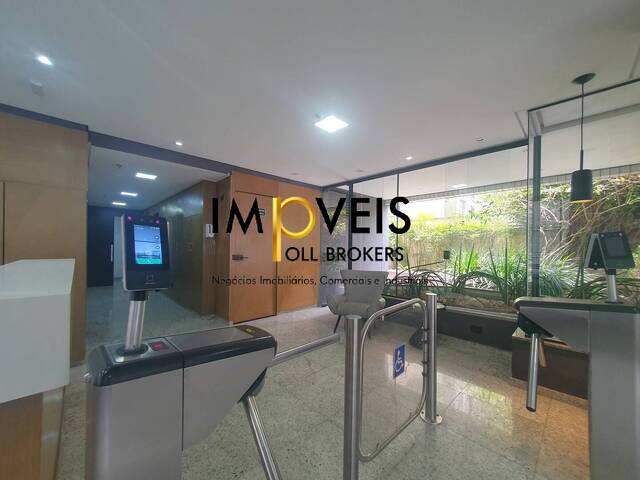 Conjunto Comercial para Venda em São Paulo - 2