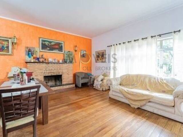#3909 - Casa Térrea de Rua para Venda em São Paulo - SP - 1