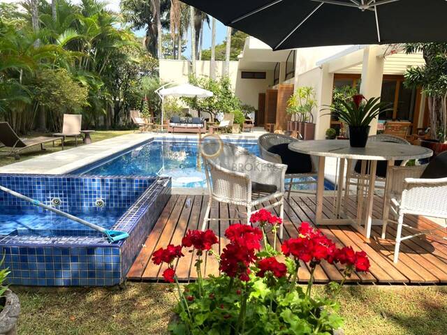 #3941 - Casa Mansão de Rua para Venda em São Paulo - SP - 2