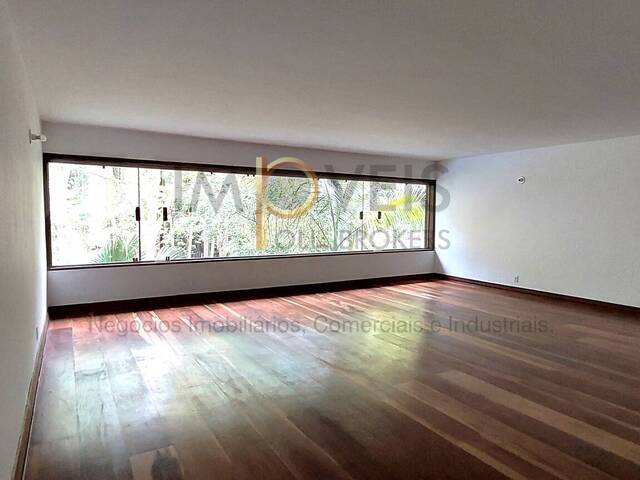 #3945 - Sobrado de Rua para Venda em São Paulo - SP - 3