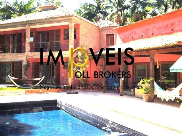 Casa Mansão em Condomínio para Venda em São Paulo - 4