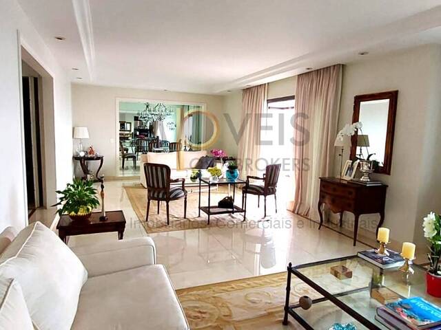 Apartamento Um por Andar para Venda em São Paulo - 4