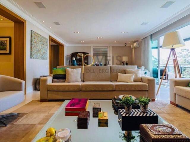 Apartamento Um por Andar para Venda em São Paulo - 5