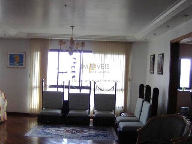 Apartamento Um por Andar para Venda em São Paulo - 4
