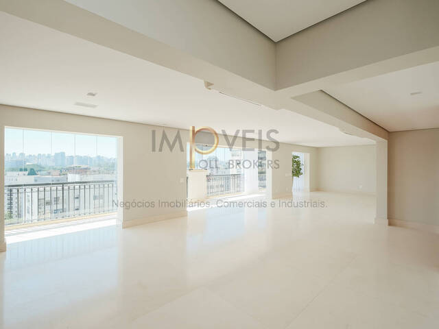 Apartamento Um por Andar para Venda em São Paulo - 4