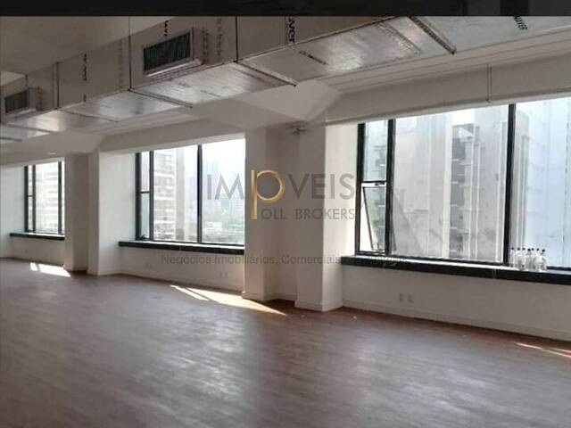 Conjunto Comercial para Locação em São Paulo - 4