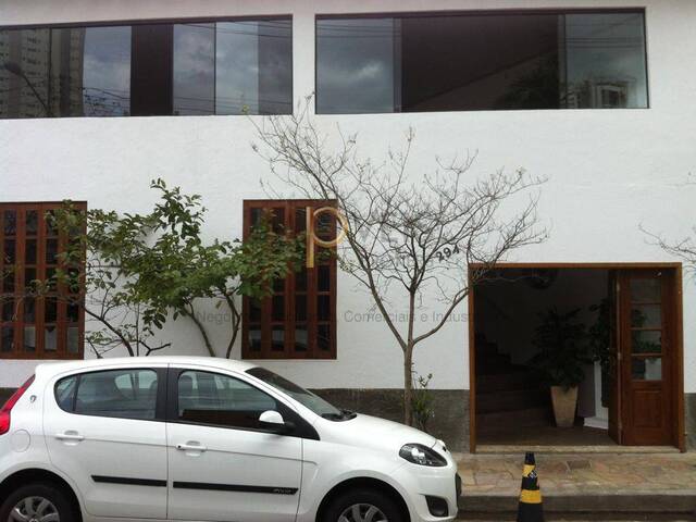 Locação em Vila Cordeiro - São Paulo
