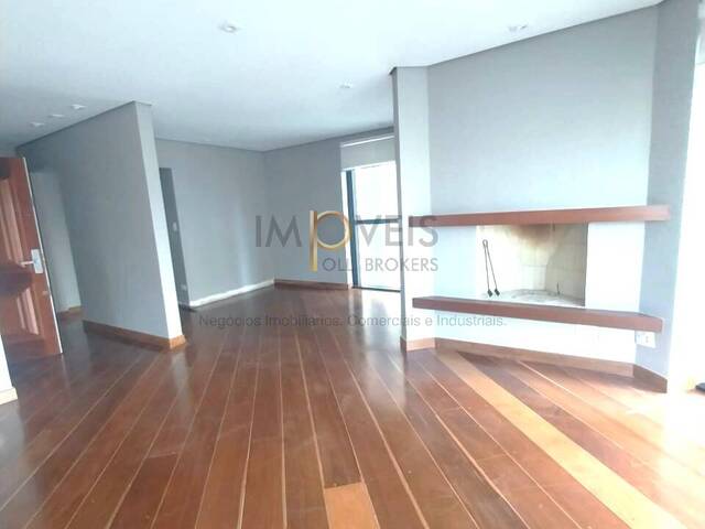 Apartamento Um por Andar para Locação em São Paulo - 4