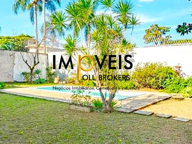 Casa Térrea de Rua para Venda em São Paulo - 4